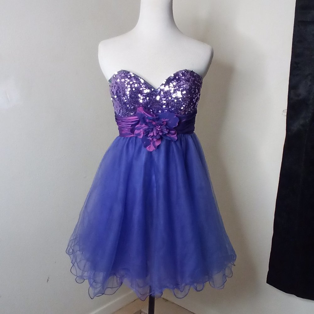 Neblon vintage formal cocktail dress purple chiffon hand sewn sequence size smal